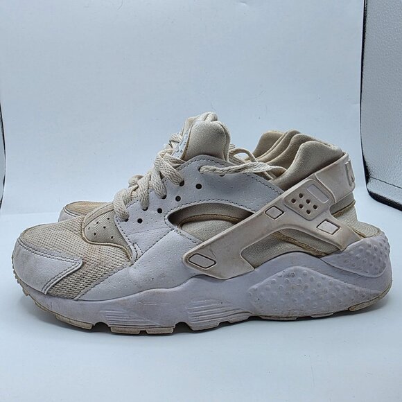 Nike Huarache Run Kids Size 5.5 Triple White Sneaker Shoes Walking Casual